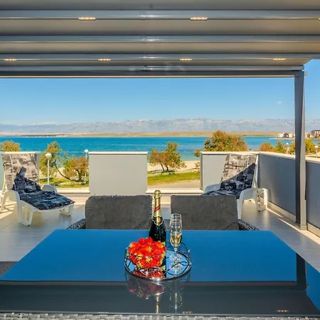 Apartman By The Sea - 18588 *