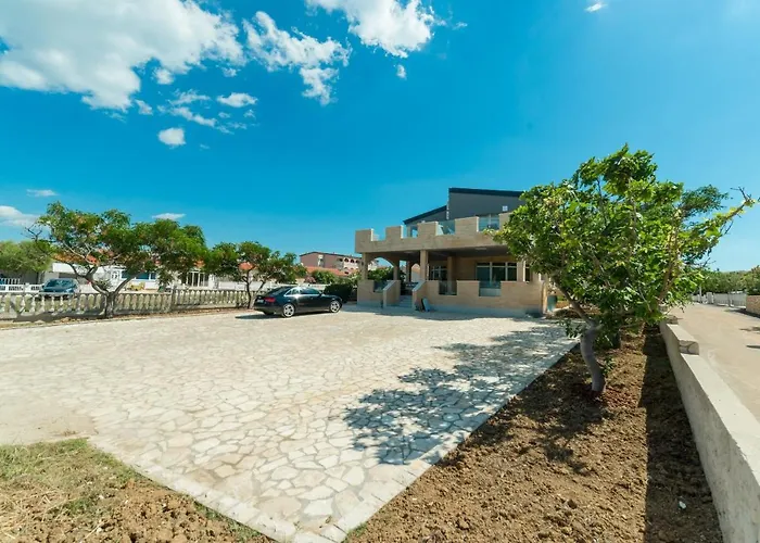 By The Sea - 18588 Apartman
